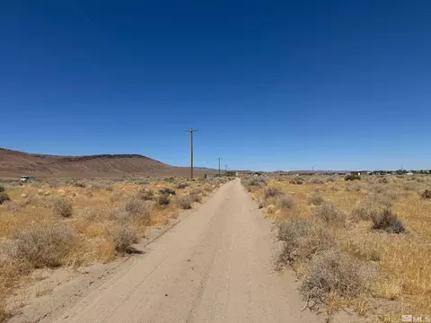 9700 Va Segundo, Silver Springs, NV 89429