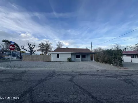 125 English St, Hawthorne, NV 89415