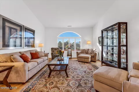 1760 Iris Ct, Minden, NV 89423 photo 6
