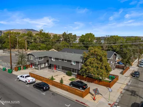 29 Park St, Reno, NV 89502