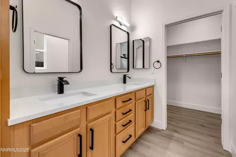 Bath - 1651 Emerald Bay Dr, Reno, NV 89521 photo 1 of 6