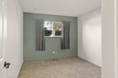 749 E St, Fernley, NV 89408 photo 14
