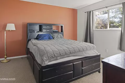 749 E St, Fernley, NV 89408 photo 11