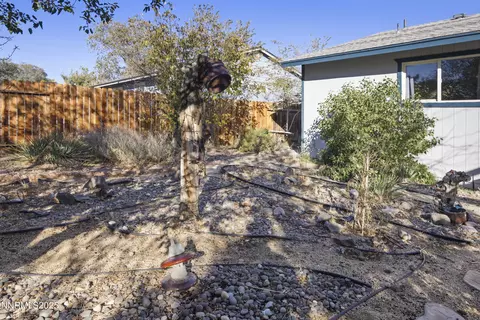 749 E St, Fernley, NV 89408 photo 27