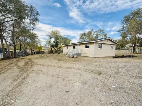 3855 Sandpiper Dr, Reno, NV 89508