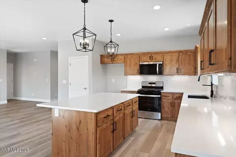 Kitchen - 815 Great Basin Ln, Fallon, NV 89406 photo 5 of 5