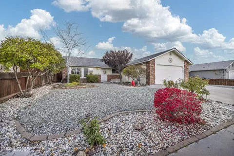 2441 Carriage Crest Dr, Carson City, NV 89706