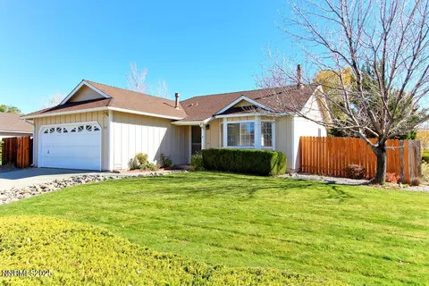 617 Kelly Ct, Gardnerville, NV 89460