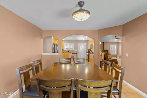 Dining - 405 Cornerstone Ct, Fallon, NV 89406 photo 3 of 4