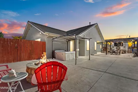 Exterior - 405 Cornerstone Ct, Fallon, NV 89406 photo 5 of 6