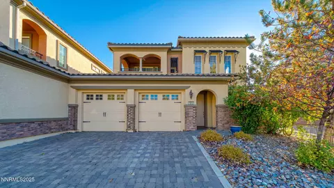 1812 Braemore Dr, Reno, NV 89521