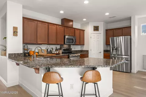 Kitchen - 11086 Colton Dr, Reno, NV 89521 photo 2 of 4