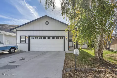 112 Ave De La Bleu De Clair, Sparks, NV 89434
