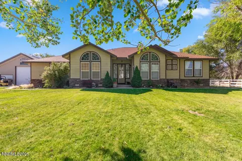 210 Nugget Ln, Dayton, NV 89403
