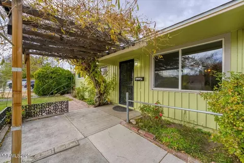 1110 Xman Way, Sparks, NV 89431 photo 1