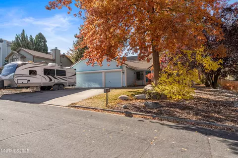 3330 Thornhill Dr, Reno, NV 89509