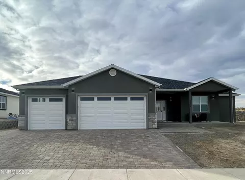 5834 Offenhauser Dr, Winnemucca, NV 89445