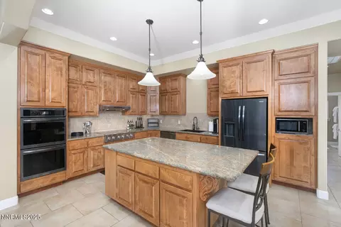 Kitchen - 1135 Whitehawk Dr, Fallon, NV 89406 photo 1 of 3
