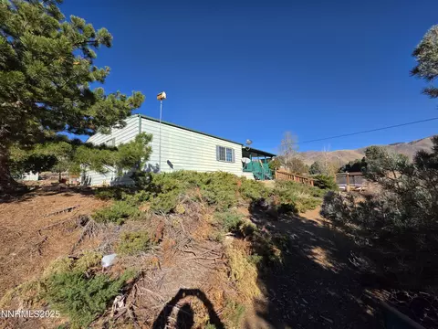 1340 Sandstone Dr, Wellington, NV 89444