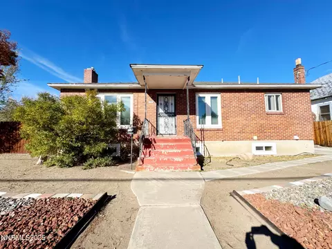 1756 I St, Sparks, NV 89431