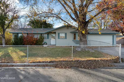 103 S Oregon St, Yerington, NV 89447