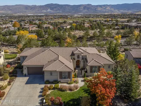 5640 Rue Saint Tropez St, Reno, NV 89511