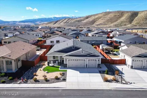 18722 Knott Crk Ct, Reno, NV 89508