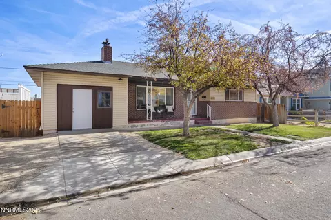 1692 Oakhurst Ave, Reno, NV 89509