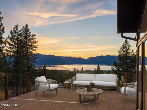 396 Sherwood Dr, Stateline, NV 89449