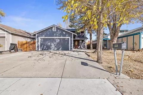 1770 Burnside Dr, Sparks, NV 89434
