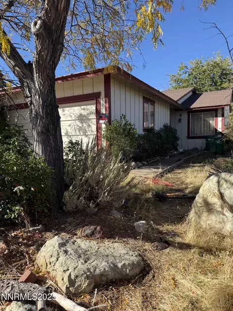 6521 Flower St, Reno, NV 89506