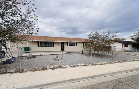 255 Sandia Dr, Fernley, NV 89408