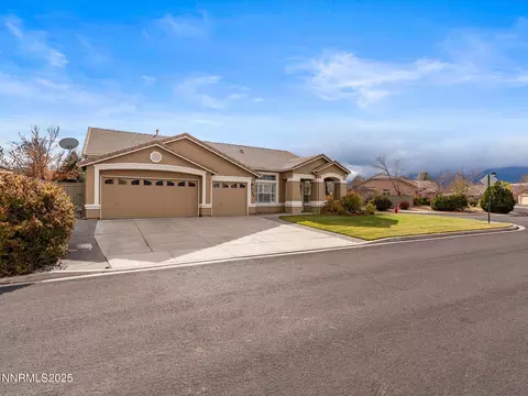 1300 N Foxglen Ct, Reno, NV 89521