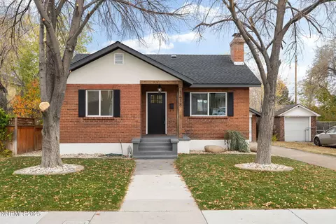 1418 Lander St, Reno, NV 89509