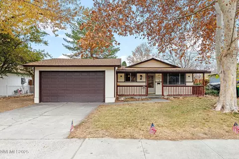 1931 Carriage Crest Dr, Carson City, NV 89706