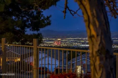 View/Area - 2678 Starr Meadows Loop, Reno, NV 89519 photo 5 of 10
