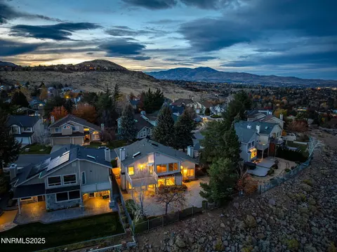 View/Area - 2678 Starr Meadows Loop, Reno, NV 89519 photo 8 of 10