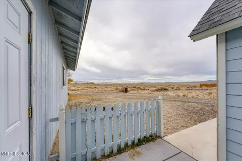 Exterior - 988 Bench Rd, Fallon, NV 89406 photo 6 of 6