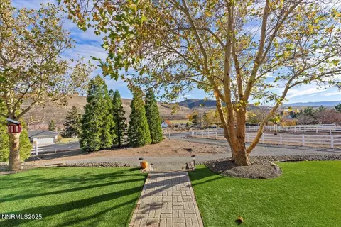 Exterior - 20855 Ames Ln, Reno, NV 89521 photo 4 of 16