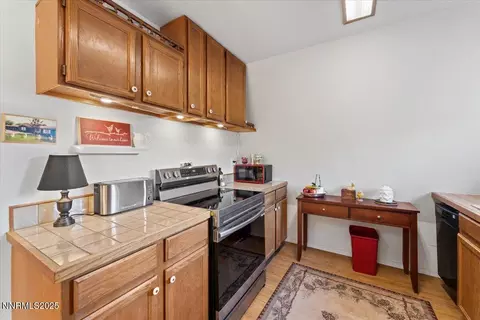 Kitchen - 20855 Ames Ln, Reno, NV 89521 photo 2 of 2