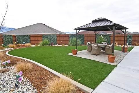 Exterior - 768 E Cottage Loop, Gardnerville, NV 89460 photo 2 of 3