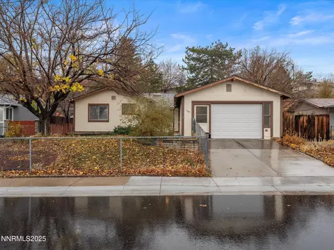 7665 Yorkshire Dr, Reno, NV 89506