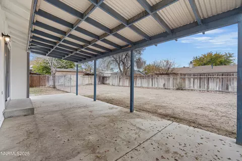 Exterior - 752 E St, Fernley, NV 89408 photo 1 of 3