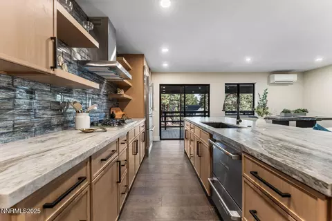 221 Lark Ct #2, Incline Village, NV 89451