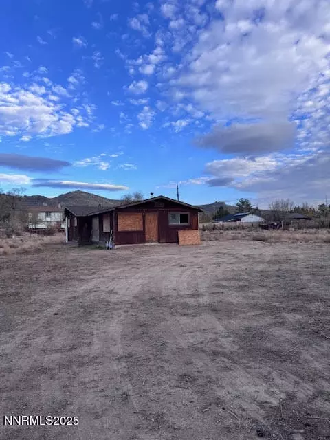 4139 Hillview Dr, Carson City, NV 89701