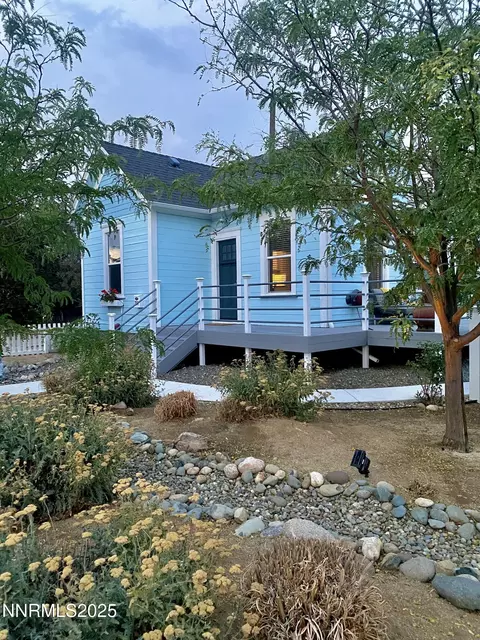 768 Holcomb Ave, Reno, NV 89502