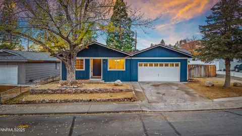 3465 Dawn Cir, Sparks, NV 89431