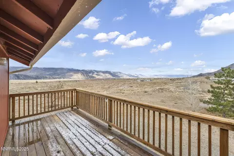 879 Eastside Ln, Coleville, CA 96107 photo 10