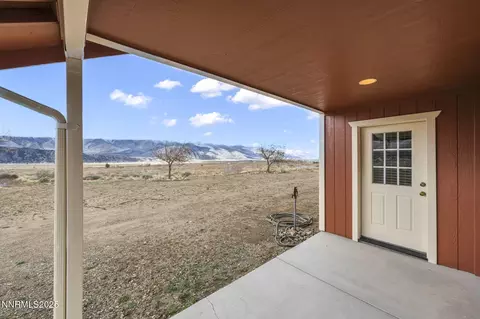879 Eastside Ln, Coleville, CA 96107 photo 5