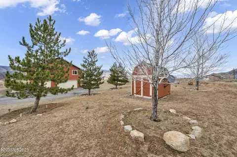 879 Eastside Ln, Coleville, CA 96107 photo 8